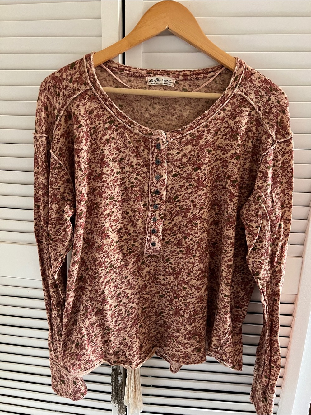 🍇Free People We The Free floral long sleeve tee🍇